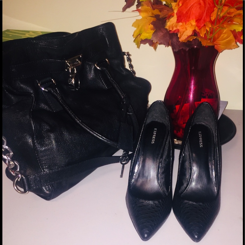 Express heels